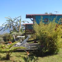 Nos deux roulottes converties en hébergement insolite!